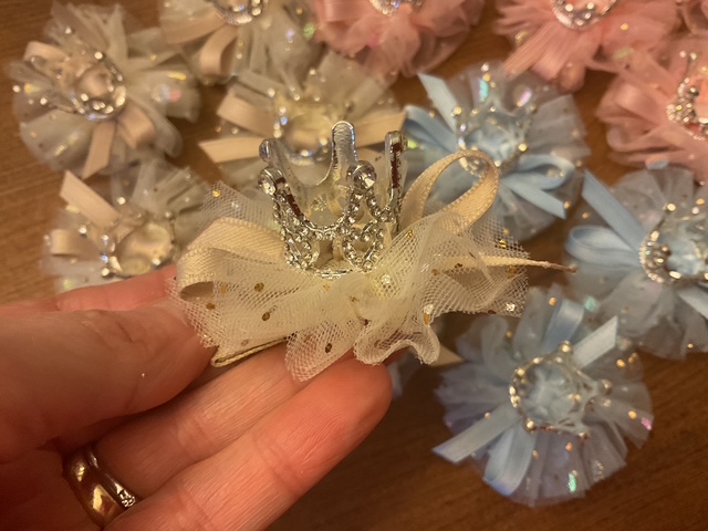 Ivory Crown Hair Clip